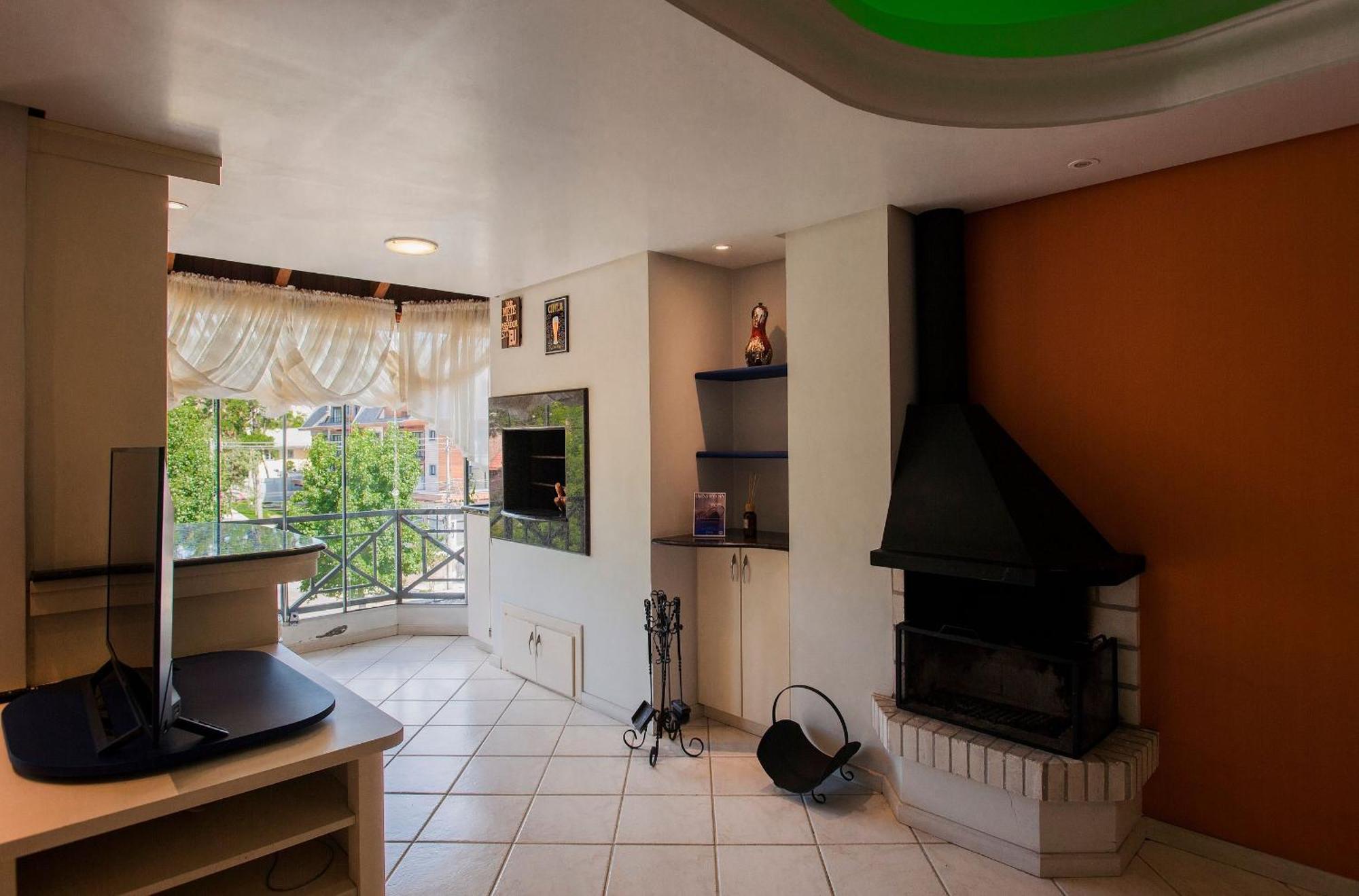 Locar-in Monte Serrat - Coracao De - Centro Apartment